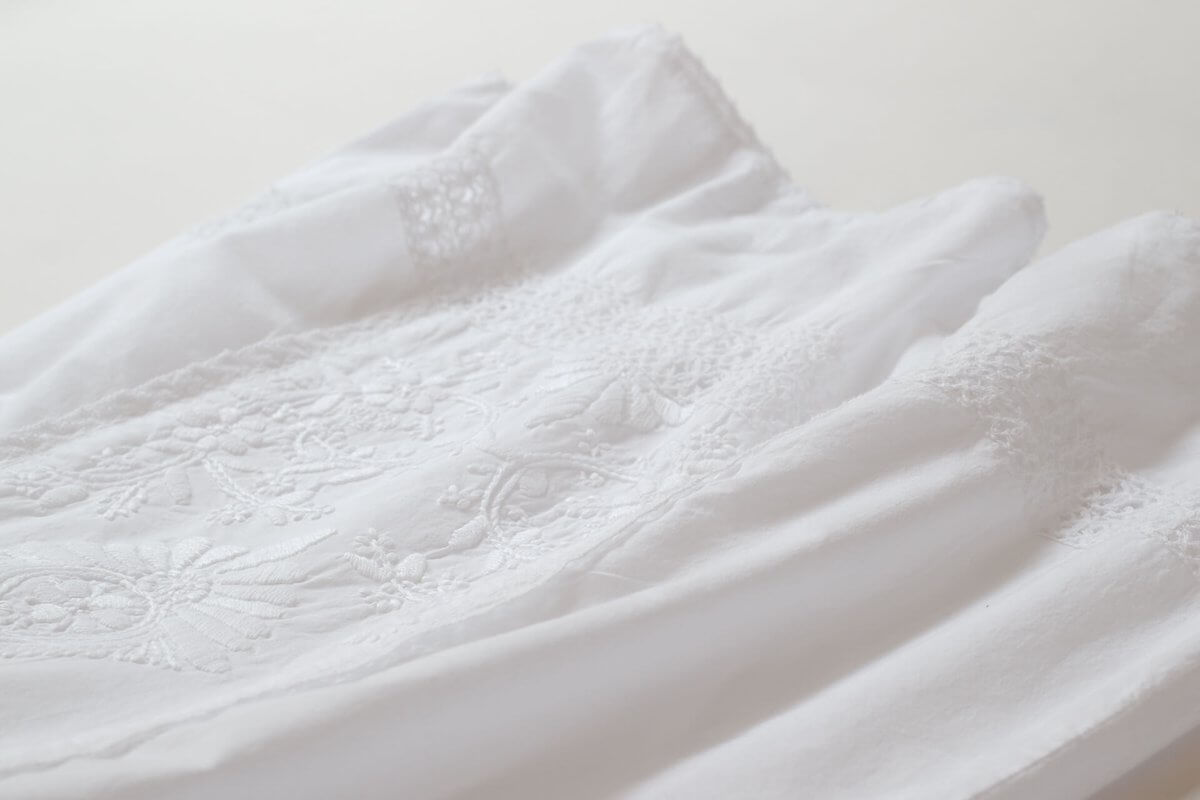 napoli-christening-gown-hand
